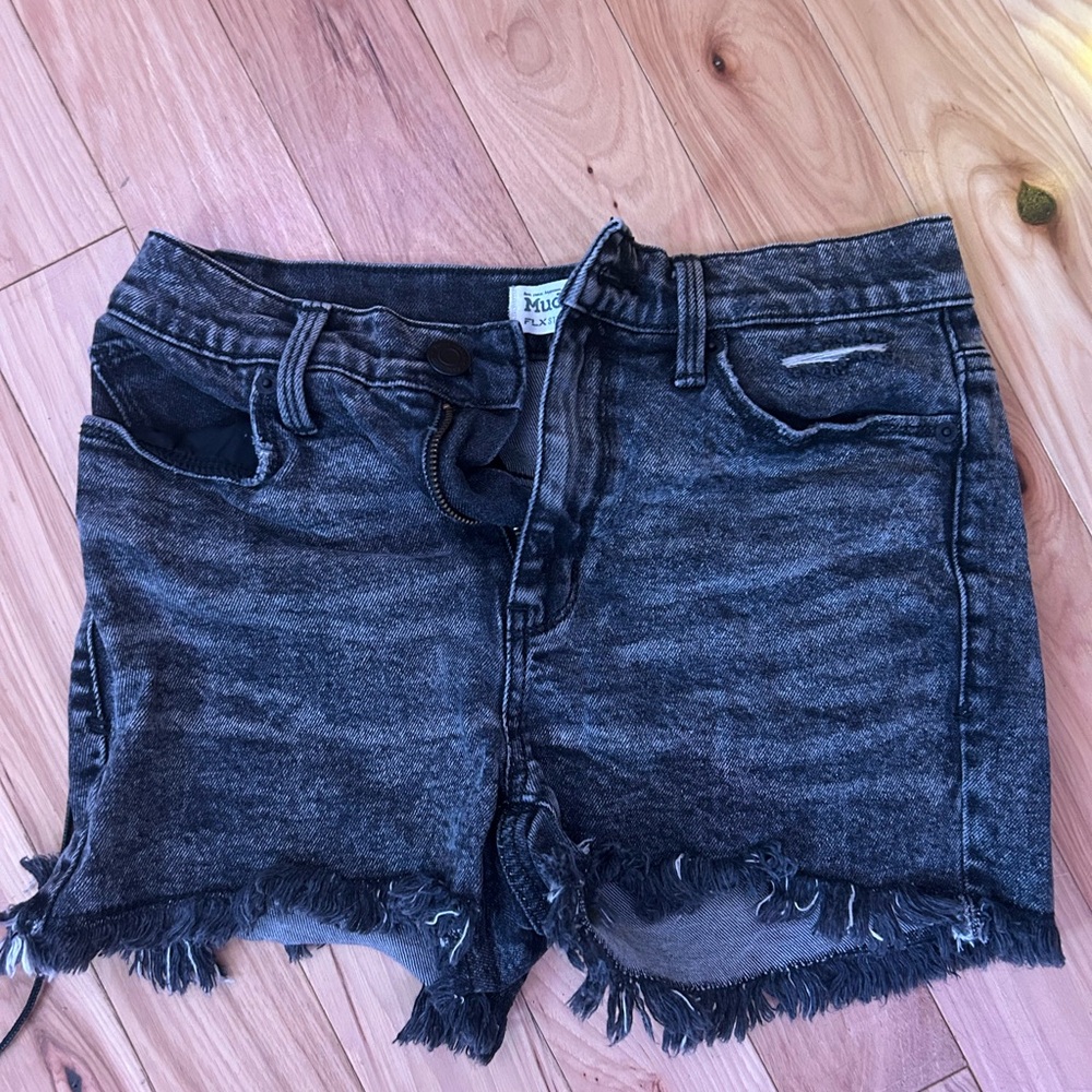 Hudson Jeans Women's Black Denim Shorts